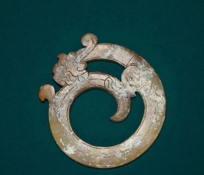 良渚玉琮448万领衔 香港嘉德2018年秋拍玉器成交全景透视